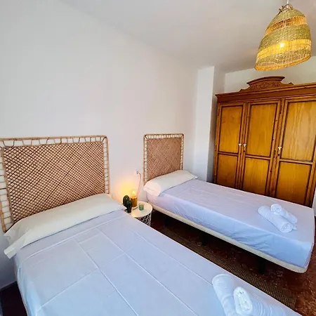 Estrella Del Mar - Carihuela, Playa *