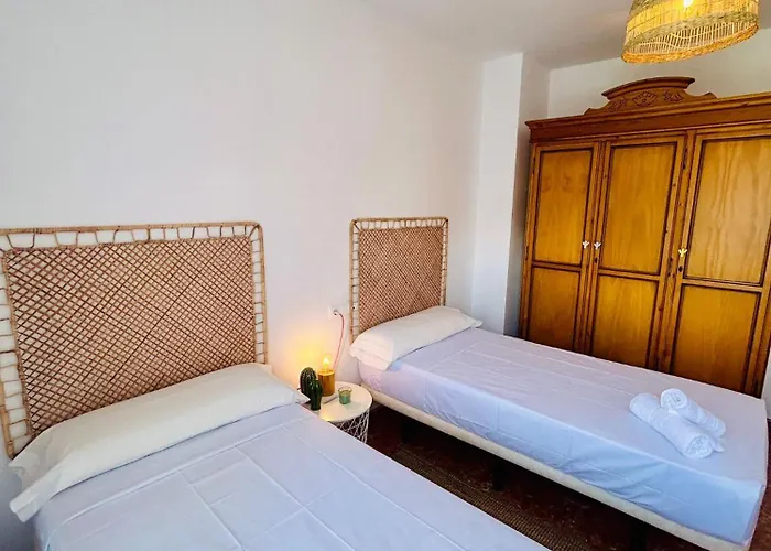 Estrella Del Mar - Carihuela, Playa *