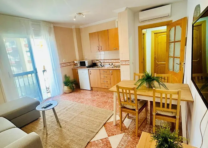 Апартаменты Estrella Del Mar - Carihuela, Playa *