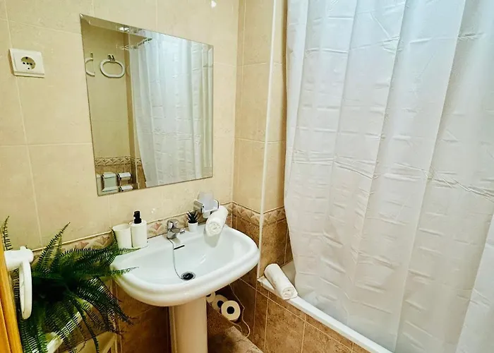 Estrella Del Mar - Carihuela, Playa * Торремолинос